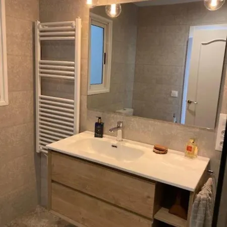 Primera Linea De Mar Y Playa Appartement Roses